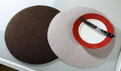 Produktbild von Gilde Filz Platzset rund braun 34 cm