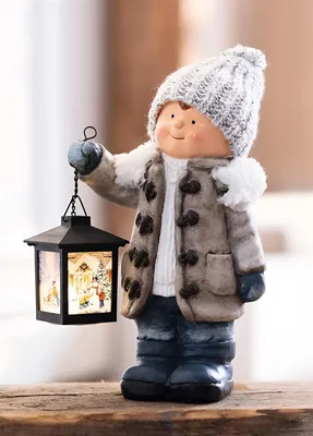 Image de Figurine décorative "Garçon" avec lanterne LED, 31 cm de haut, décoration d'hiver, décoration de Noël