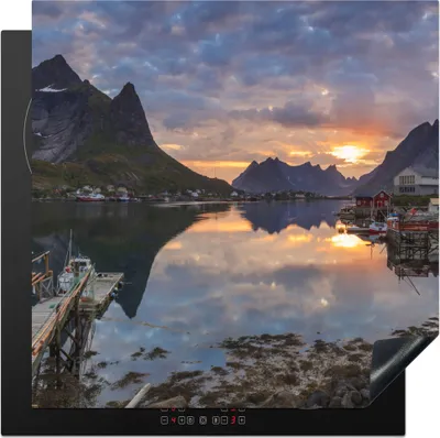 Produktbild von KitchenYeah© Herdabdeckplatte Sonnenuntergang an einem See auf den Lofoten , 78x78cm, Küche Deko, Glaskeramikkochfeld Herdabdeckung, Abdeckplatte fùr Kochfeld