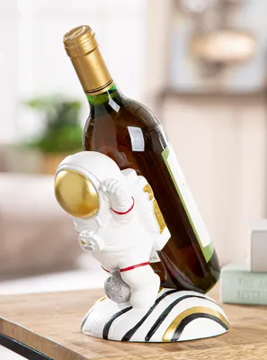 Immagine prodotto di Gilde Weinflaschenhalter, Astronaut, "Voyager", Kunstharz, weiß, goldfarben, VE 2, L. 13.5 cm, B. 18 cm, H. 17 cm 59045 4063387590454