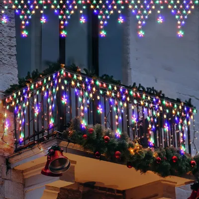 Produktbild von 5M LED Lichterkette mit Stern Lichtervorhang 8 Lichtmodi Weihnachtsbeleuchtung für Weihnachten Zaun Wand Party Deko, Bunt