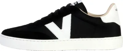 Produktbild von Niedrige Sneaker aus Leder
