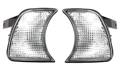 Produktbild von TYC Frontblinker Set für 5er BMW E34 12/87-1/1997 Weiß mit Fassung