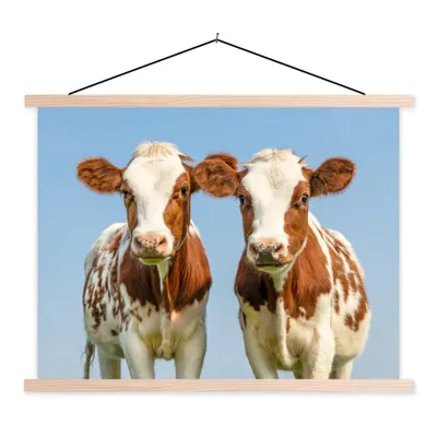 Produktbild von MuchoWow® Textilposter Kühe - Himmel - Tiere - Bauernhof - Porträt 60x45 cm mit holzfarbenen Rahmen - Bild