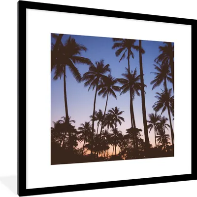 Produktbild von MuchoWow® Gerahmtes Poster Palme - Tropisch - Sommer - Himmel 40x40 cm - Poster mit Schwarzem Bilderrahmen Wandposter Rahmen Foto Bilder - Poster - Plakat im Rahmen