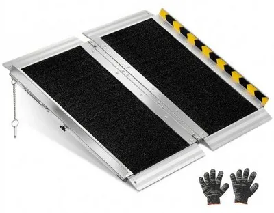 Image de VEVOR Rampe pour Fauteuil Roulant Pliable 610x745 mm, Rampe d'Accès PMR Portable en Aluminium Antidérapante, Capacité de Charge 362,9 kg, pour Marches, Seuils de Porte, Entrées, Trottoirs et Scooters
