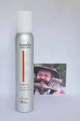 Produktbild von Londa Professional Curls In Curl Mousse Schaumfestiger für lockiges Haar 200 ml