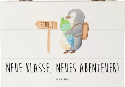 Produktbild von Mr. & Mrs. Panda Geschenkbox Erster Schultag Abenteuer 22 x 15 cm - Weiß - Geschenk, schatztruhe, geschenkkiste, Aufbewahrungskiste, Schatzkiste, Zuversicht, neues, Trost