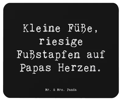 Produktbild von Mr. & Mrs. Panda Mouse Pad Spruch Baby Herzabdrücke - Schwarz - Geschenk, handgemacht, persönliche Erinnerungen, computer mousepad, Papa, herzerwärmende Sprüche, Mauspad