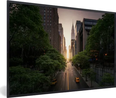 Produktbild von MuchoWow® MuchoWow® Gerahmtes Poster New Yorker Straße am Morgen 30x20 cm - Poster mit zchwarzem Bilderrahmen - Kunstdruck - Bild-Poster