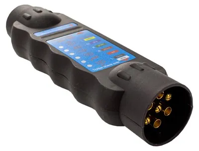 Produktbild von Anhängerstecker-Tester - 7-polig - 12 V - ISO 1724 - Für Pkw und Anhänger - LED-Anzeige pro Stromkreis - Schnelle Fehlererkennung - Schwarzer Kunststoff [54946]