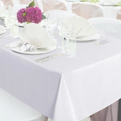 Produktbild von Famanu Tischdecke 150 x 260 cm - Rechteckig - Knitterfrei - Für Feierlichkeiten - Waschbar - Polyester