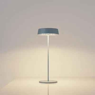 Image de Lampe de table sans fil à intensité variable, bleue, 4400 mAh