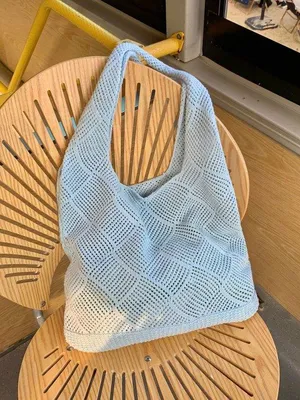 Zdjęcie produktu dla Modne torebki w stylu retro z wikliny, damskie torebki z dzianiny w kolorze jasnoniebieskim, 32 x 32 cm