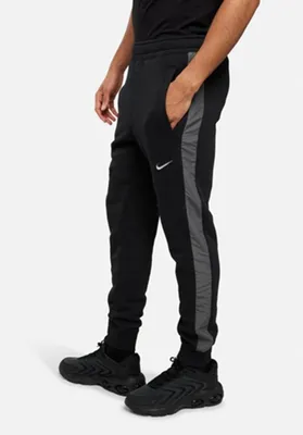 Produktbild von Nike Sportswear Fleece Jogginghose Herren