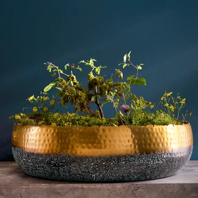 Produktbild von Handgearbeitete Deko Schale ORIENT 52cm gold mit Patina im Classic Hammerschlag Design
