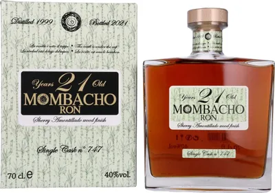 Produktbild von Mombacho Ron 21 Years Old Sherry Wood Finish 40% Vol. 0,7l in Geschenkbox