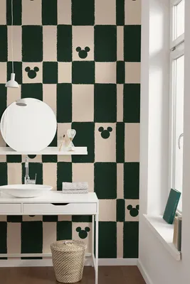 Produktbild von Komar Vlies Fototapete - Disney Mickey Mouse Green Chess - Größe 200 x 250 cm