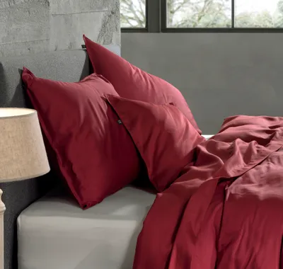 Produktbild von Zo!Home Bettwäsche Satinado 240x220 100% Baumwolle Mako-Satin Spicy Red