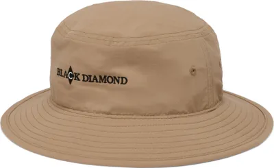 Beige Bucket Hat von Black Diamond mit schwarzem Logo.