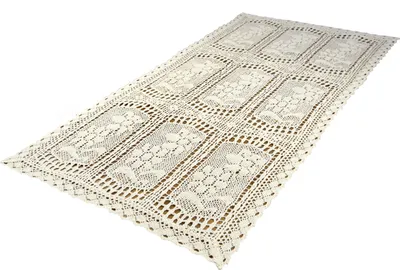 Produktbild von Tischläufer aus Spitze, Naturbeige, 60 x 120 cm, gehäkelt, Baumwolle