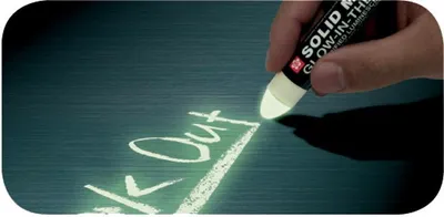 Image de Marqueurs industriels Sakura "Solid Marker Glow in the Dark" phosphorescents