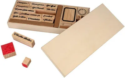Produktbild von Set mit 20 Schulholzstempeln
