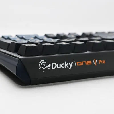 Immagine prodotto di Ducky One 3 Pro Nazca Line Tastiera da gioco meccanica 8.000 Hz Hot Swap RGB- Cherry (DKON2308ST-CRUSPTCHNAZ001)