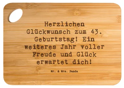 Produktbild von Mr. & Mrs. Panda schneidunterlage Spruch 43. Geburtstag Freude - Transparent - Geschenk, Brett, Geschenkwahl 43 Jahre, Schneidebrett, Alter, neue Abenteuer, Holzbrett