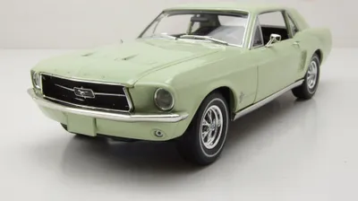 Produktbild von Greenlight 13663 Ford Mustang She Country Special Bill Goodro 1967 hellgrün 1:18