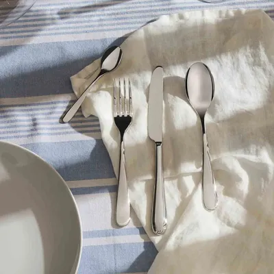 Produktbild von Alessi Nuovo Milano - Tafelmesser (Hohlheft), Edelstahl