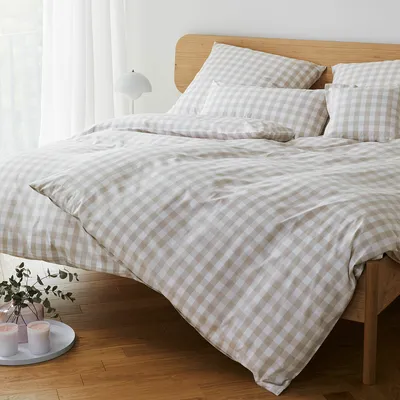 Produktbild von Elegante Web-Perkal-Bettwäsche-Garnitur 7021 Quadro  Farbe Clay Größe 240x220+2x80x80cm