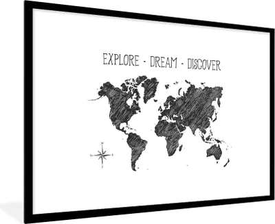 Produktbild von MuchoWow® MuchoWow® Gerahmtes Poster Weltkarte - Zitat - Windrose 90x60 cm - Poster mit zchwarzem Bilderrahmen - Wanddekoration - Fotos