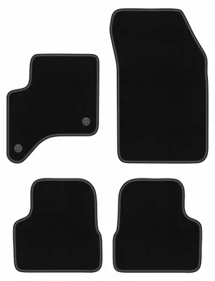 Produktbild von Velours-Fußmatten für Fiat 600 2024- (Hybrid) – 4-tlg, Schwarz, passgenau – Wielganizator BASIC
