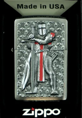 Zdjęcie produktu dla Zapalniczka Zippo Templer II Rycerz Chrome z plakietk? wiatroodporna