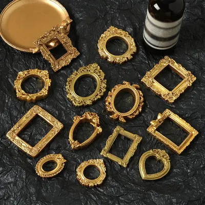 Productafbeelding van Mini-fotolijstjes set van 13, goud, kunststof, voor muur en tafel, voor decoratie