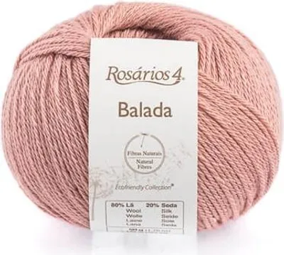 Produktbild von Rosários 4 Balada Wolle - Schmutziges Rosa, Seidenweich & Wärmend, Sportstärke, 50g