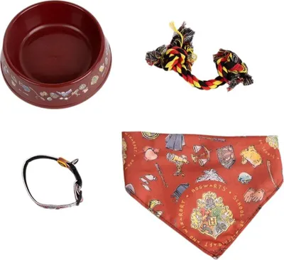 Zdjęcie produktu dla Zestaw upominkowy Harry Potter czerwony pies wieloskładnikowy 4 szt