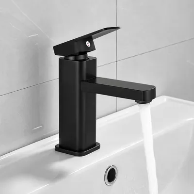 Imagen del producto de Grifo monomando  para lavabo, de acero inoxidable y latón, para baño