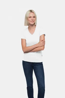 Image de WOMEN-CLASSIC-V-SHIRT - blanc - taille XS