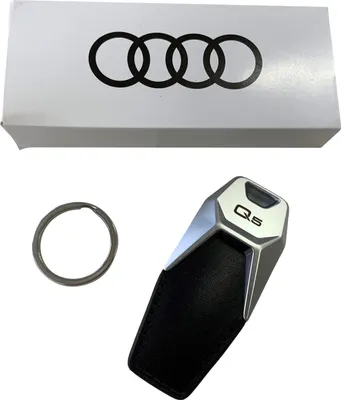 Zdjęcie produktu dla Oryginalny brelok Audi Q5 PREMIUM z logo i grawerem Q5 8R FY