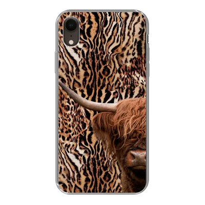 Produktbild von MuchoWow® Handyhülle Schutzhülle Hülle für iPhone XR Schottischer Highlander - Kuh - Pantherdruck Silikon Softcase Handy Hülle - Schutzdeckel
