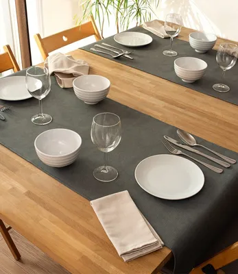 Produktbild von Monaco Storm Grey Vintage Tischläufer in Lederoptik | Tafelläufer Grau 140x45cm