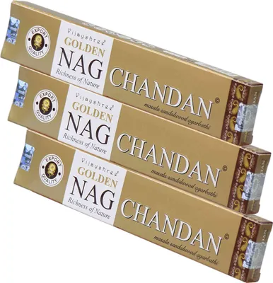 Produktbild von 3x Golden Nag Chandan Räucherstäbchen 45g – Sandelholz Duft aus Indien Räucherwerk