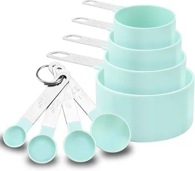 Produktbild von Famanu Stapelbare Messlöffel- und Messbecher-Set 8-teilig mit Edelstahlgriffen, geeignet für alle Zutaten