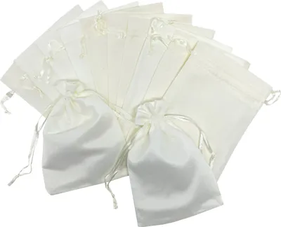 Produktbild von Oblique Unique 12 Baumwollsäckchen Baumwollbeutel mit Zugband Stoffsäckchen für Geschenke als Deko Weihnachten creme