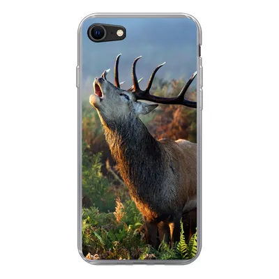 Produktbild von MuchoWow® Handyhülle Schutzhülle Hülle für iPhone SE 2022 Hirsche - Wald - Nebel Silikon Softcase Handy Hülle - Schutzhülle