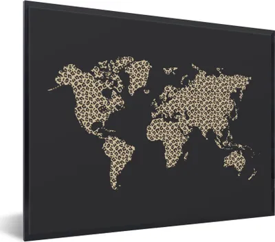 Produktbild von MuchoWow® Gerahmtes Poster Weltkarte - Pantherdruck - Schwarz 80x60 cm - Poster mit Schwarzem Bilderrahmen Wandposter Rahmen Foto Bilder - Schwarzem - Mit Gestell