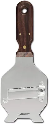 Produktbild von Trüffelschneider mit golfartig geformtem Holzgriff und Edelstahlklinge