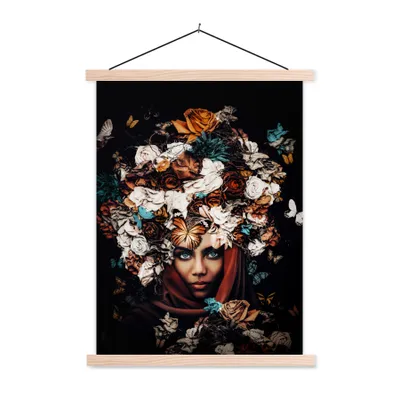 Produktbild von MuchoWow® Textilposter Blumen - Schmetterling - Frauen - Kopftuch 40x53 cm mit holzfarbenen Rahmen - Schlafzimmer